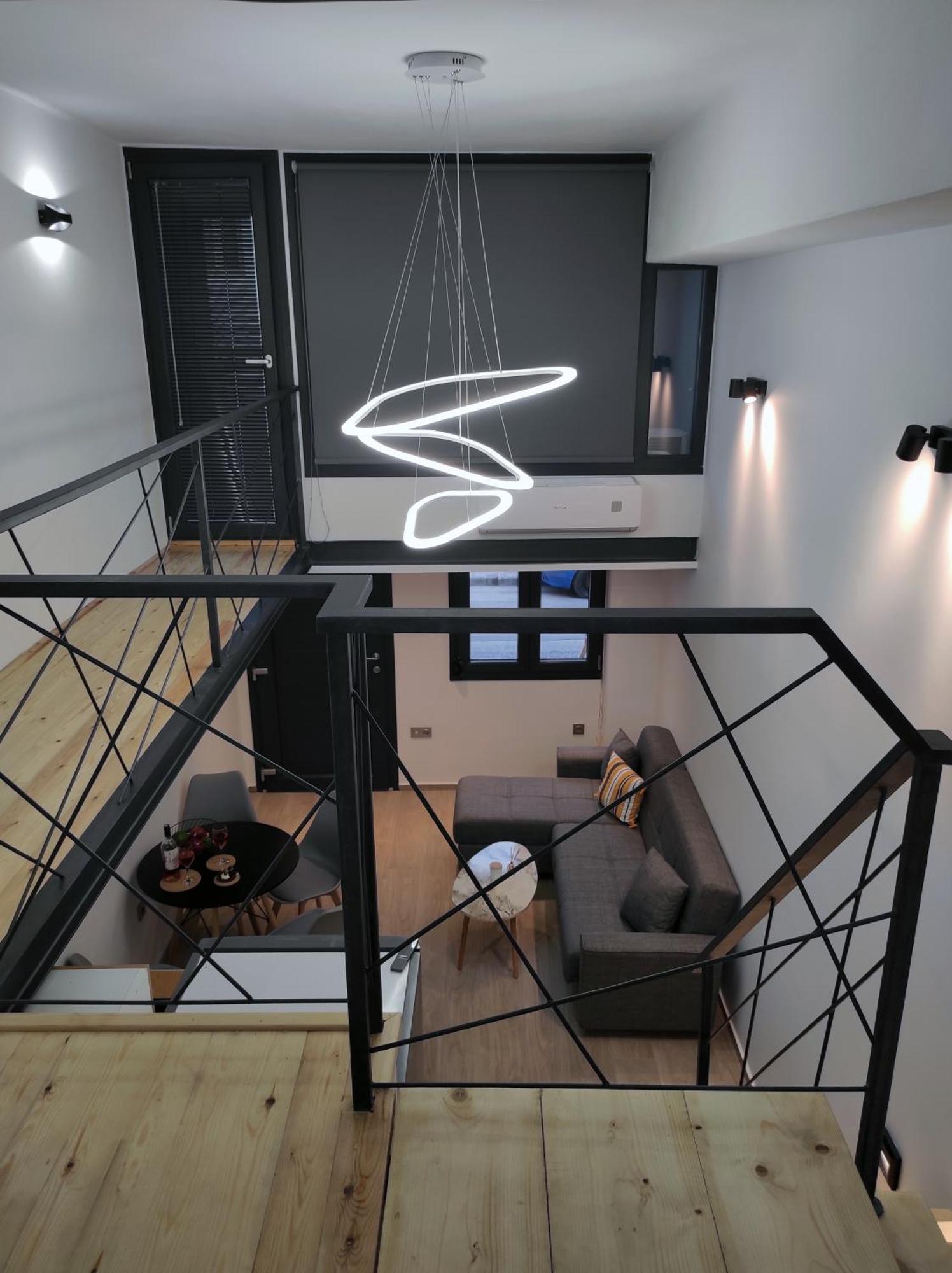 City Center Loft With Private Parking Kavála Ngoại thất bức ảnh