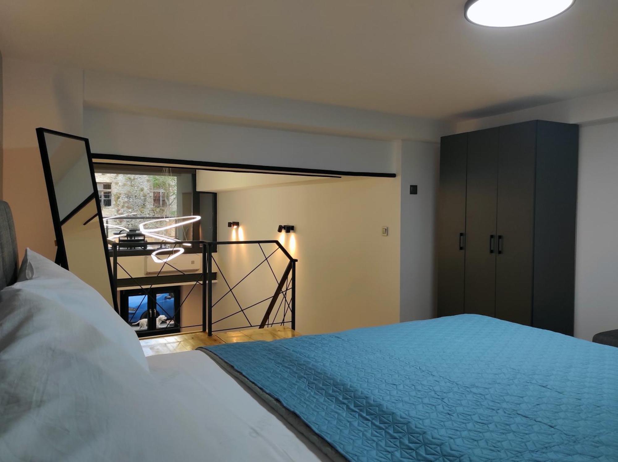 City Center Loft With Private Parking Kavála Ngoại thất bức ảnh