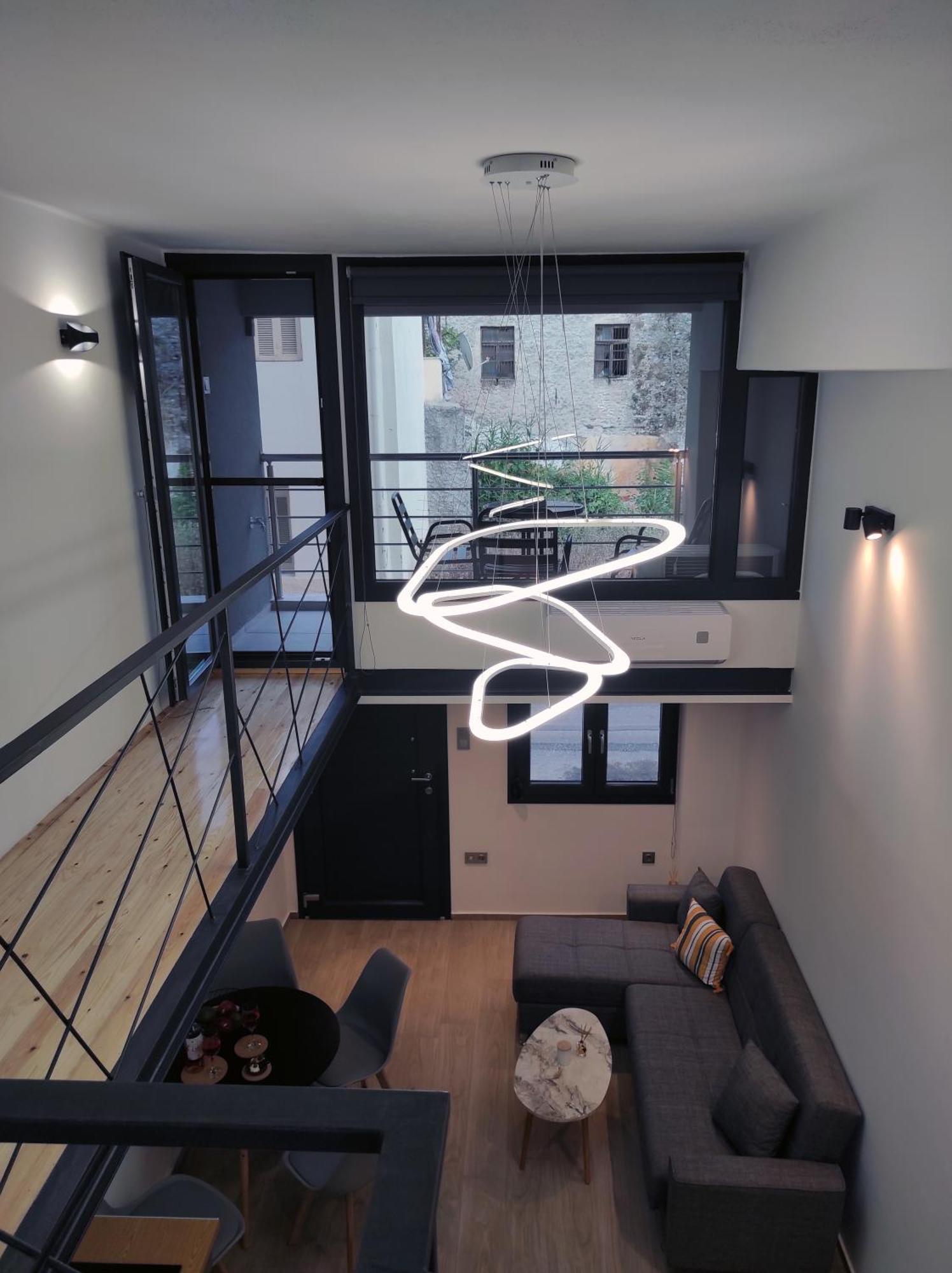 City Center Loft With Private Parking Kavála Ngoại thất bức ảnh