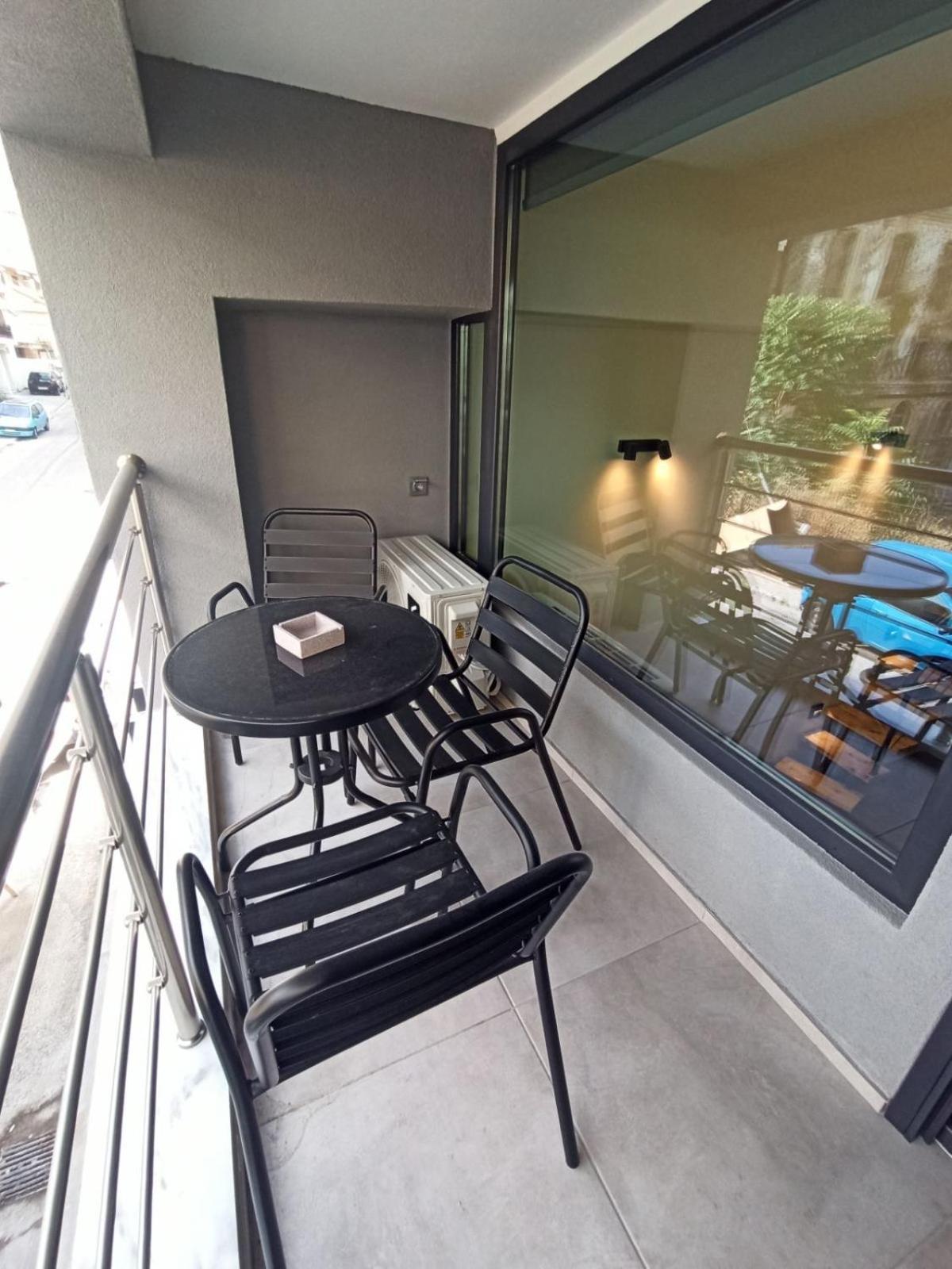 City Center Loft With Private Parking Kavála Ngoại thất bức ảnh