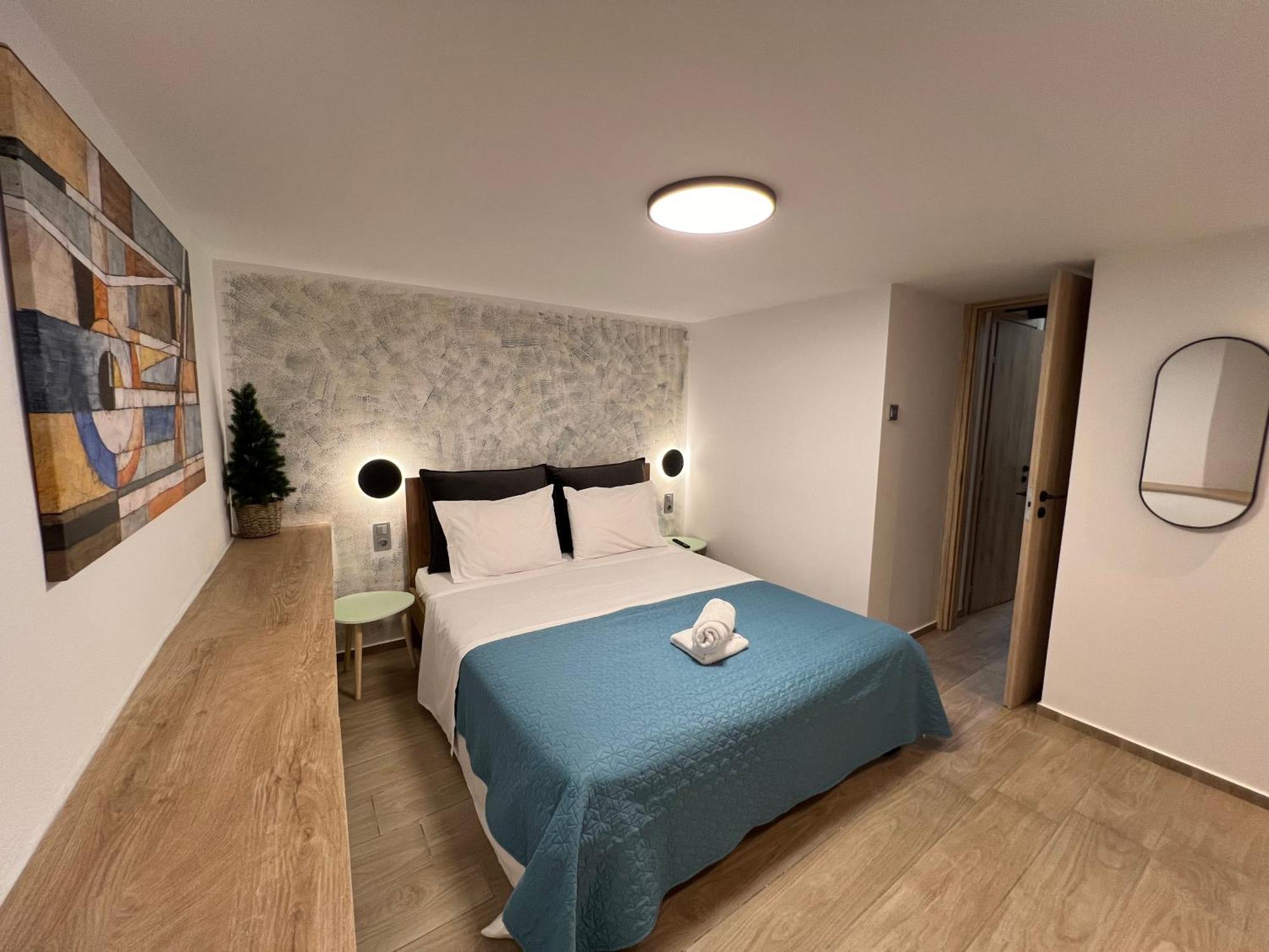 City Center Loft With Private Parking Kavála Ngoại thất bức ảnh