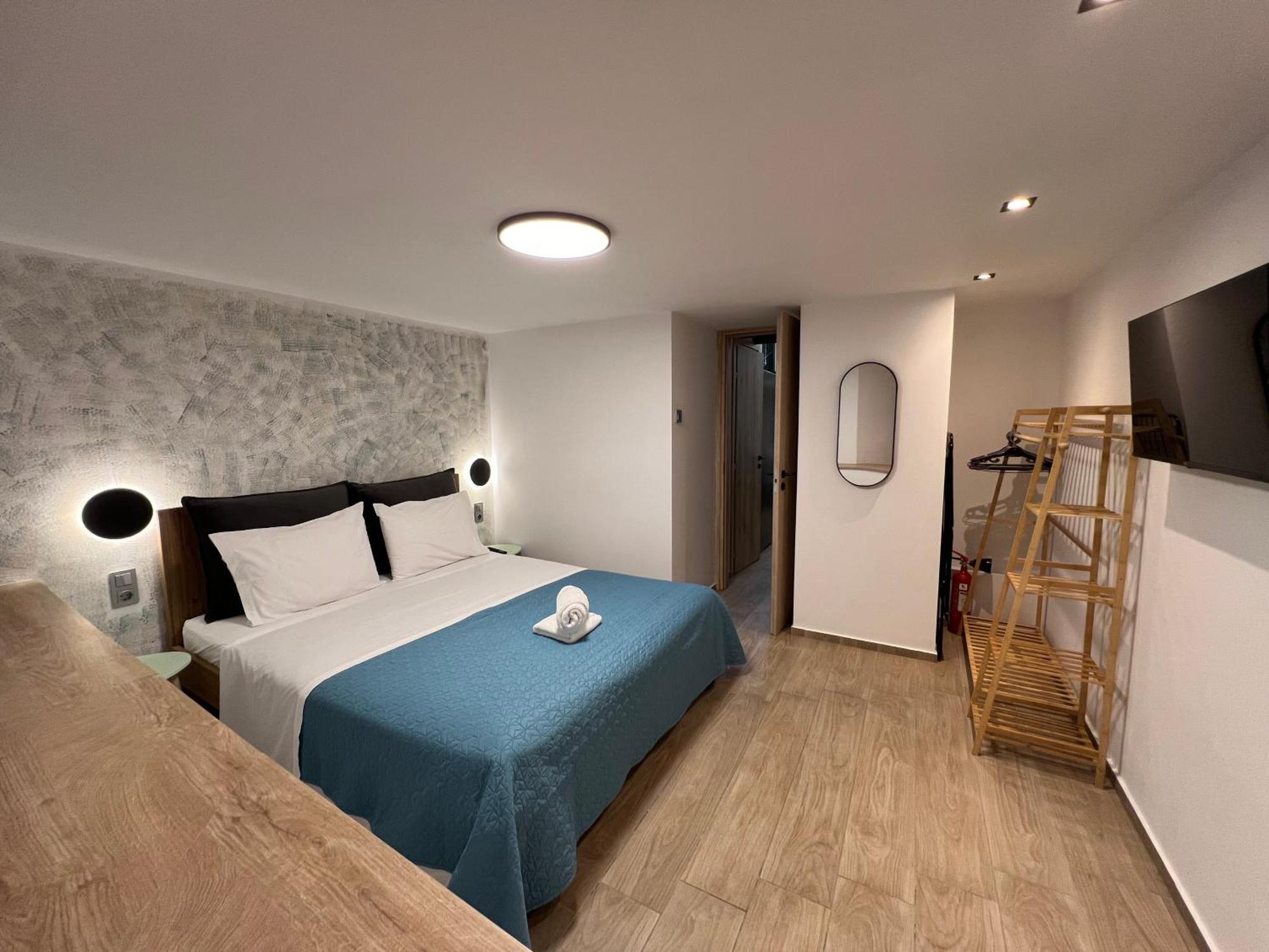 City Center Loft With Private Parking Kavála Ngoại thất bức ảnh